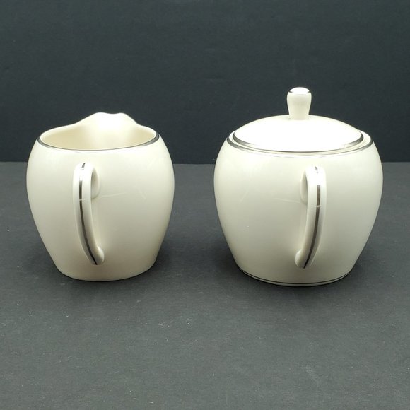 Pickard China Pristine Creamer & Sugar Bowl with Lid Ivory with Platinum Trim - Picture 2 of 10